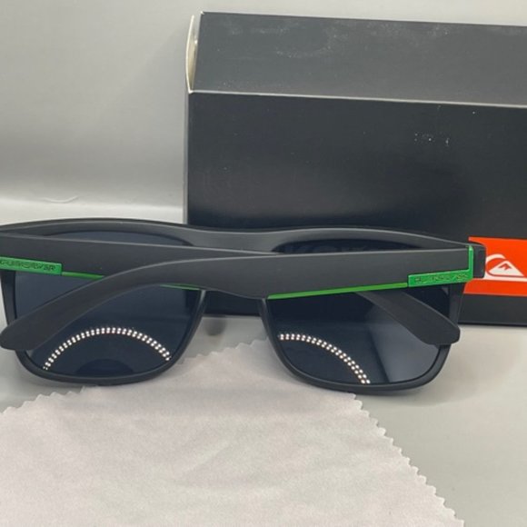 New Quiksilver Sunglass set - Picture 3 of 3